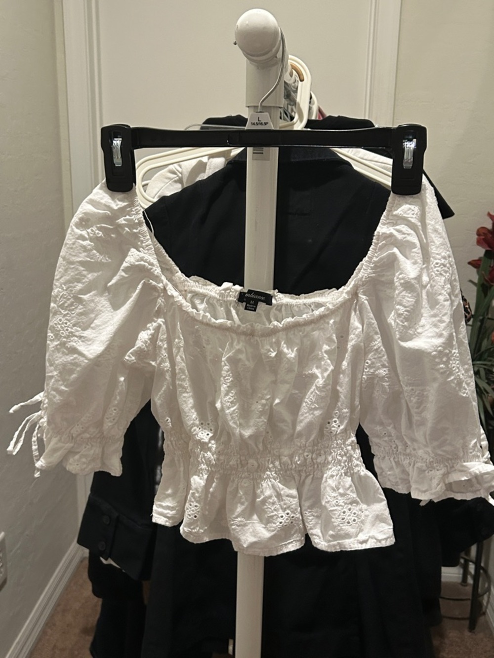 Ambiance White Eyelet Off-Shoulder Crop Top Size Medium